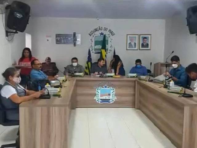 Vereador Ronnivon é reeleito presidente da Câmara de Assunção do Piauí